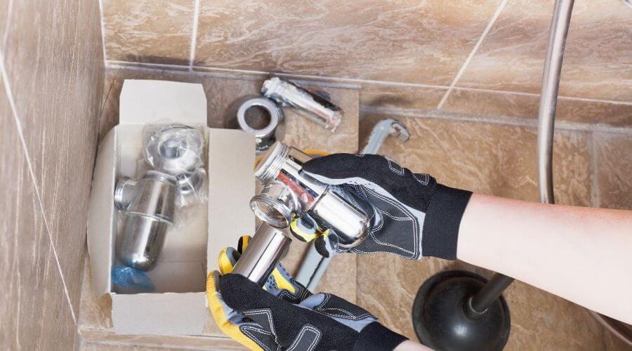 Professional gutter cleaning in Sayner, WI